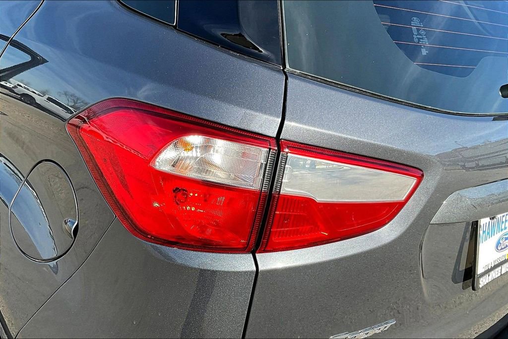 Used 2022 Ford EcoSport S image 24