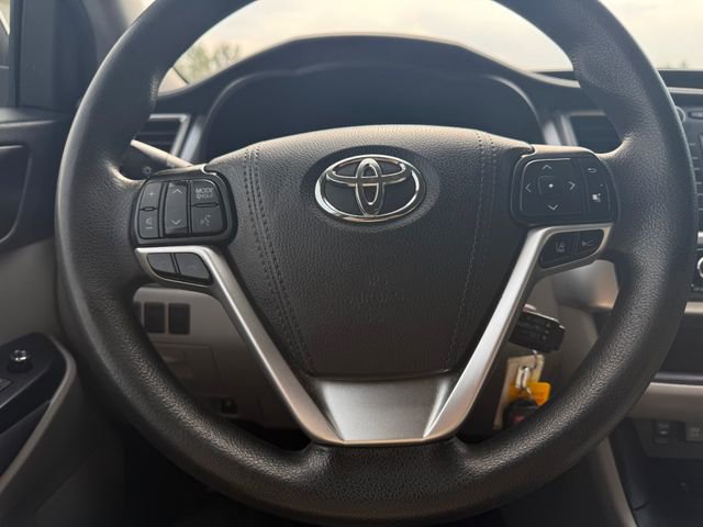 Used 2019 Toyota Highlander Plus image 12