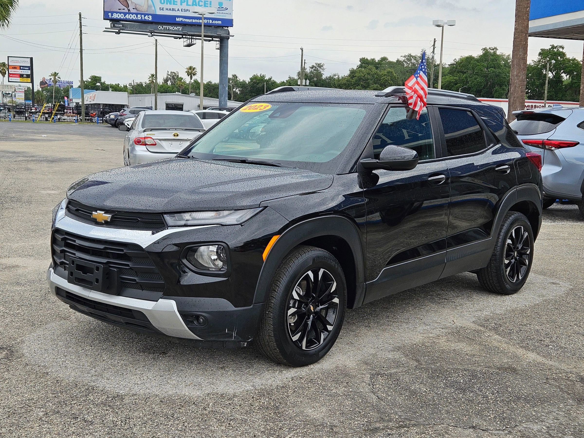 Used 2023 Chevrolet TrailBlazer LT w/ Convenience Package FWD image 4