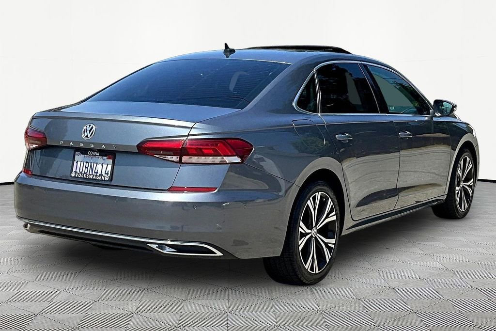 Used 2020 Volkswagen Passat 2.0T SEL FWD image 6