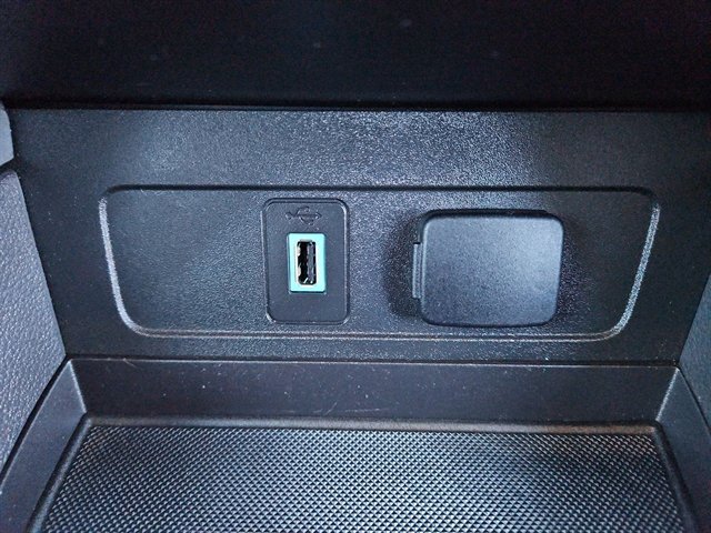 Used 2018 Ford Escape SE image 36