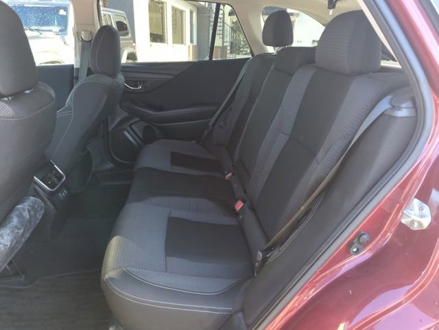 Used 2022 Subaru Outback Premium image 32