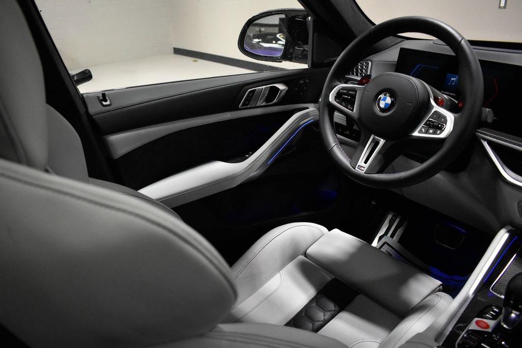 Used 2026 BMW X6 M Competition w/ Executive Package AWD/4WD image 24