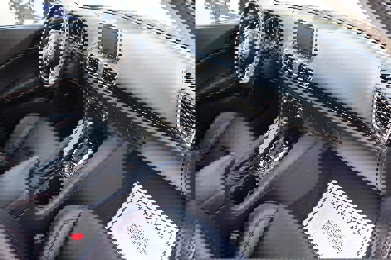 Used 2014 MAZDA MAZDA3 i Grand Touring image 9