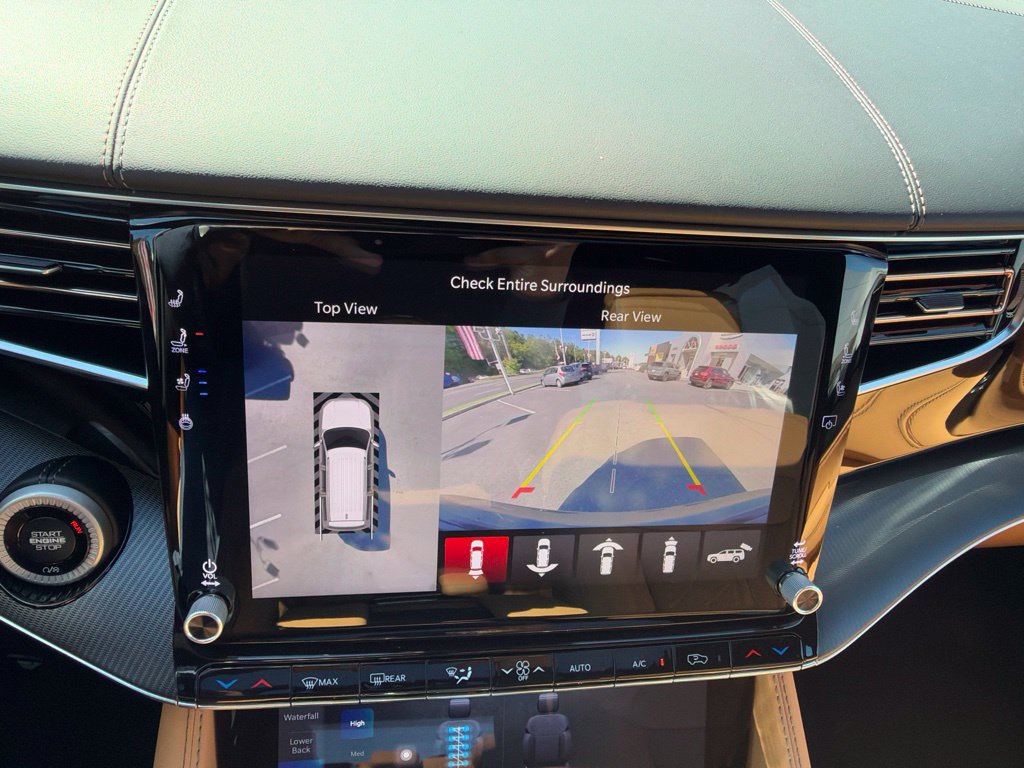 New 2027 Jeep Grand Wagoneer Summit AWD/4WD image 17