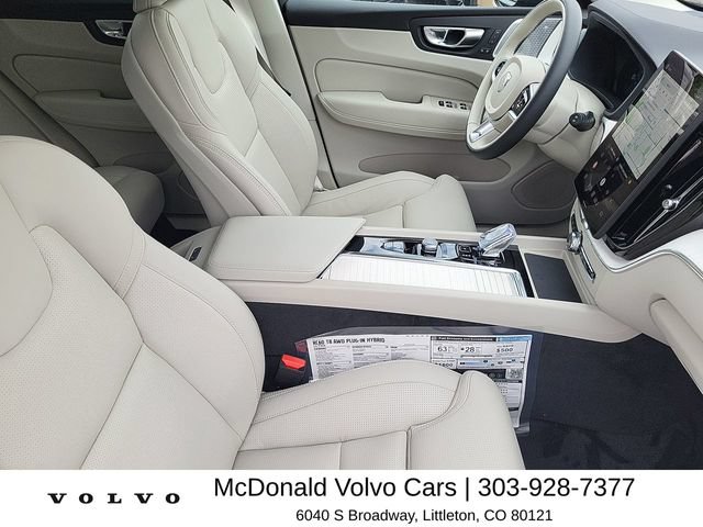 New 2026 Volvo XC60 T8 Ultra w/ Protection Package Premier AWD/4WD image 17