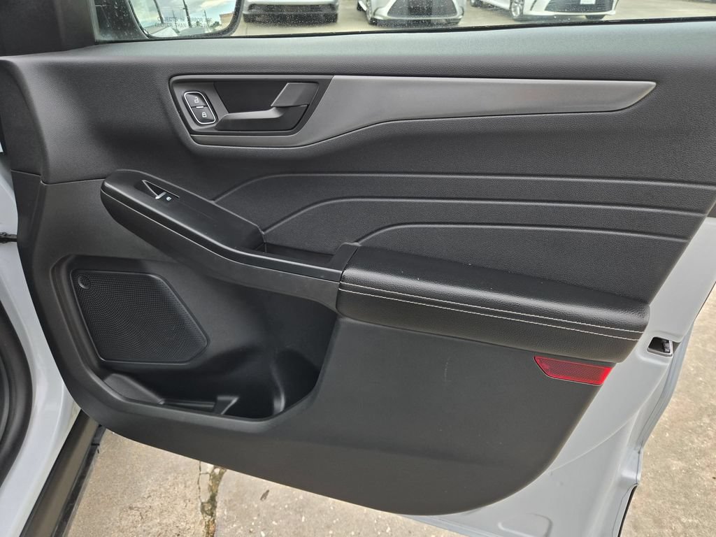 Used 2025 Ford Escape Active AWD/4WD image 64