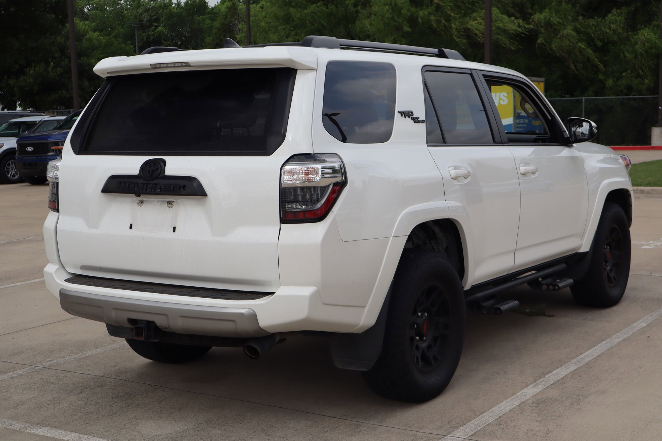 Used 2019 Toyota 4Runner TRD Off-Road Premium AWD/4WD image 3