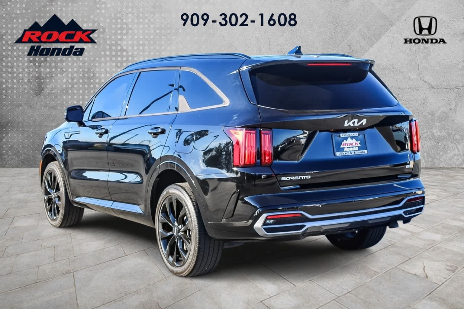 Used 2023 Kia Sorento SX AWD/4WD image 6
