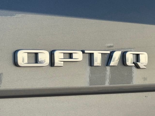 New 2025 Cadillac Optiq Luxury 1 image 9