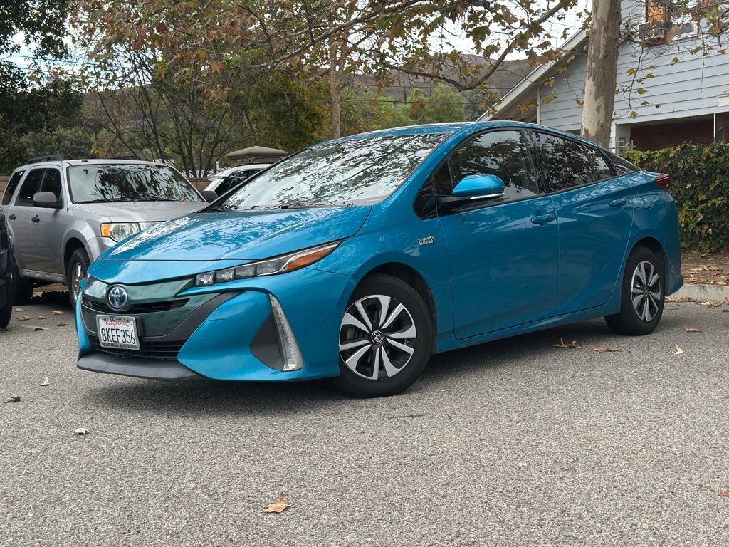 Used 2019 Toyota Prius Prime Plus w/ Carpet Mat Package
