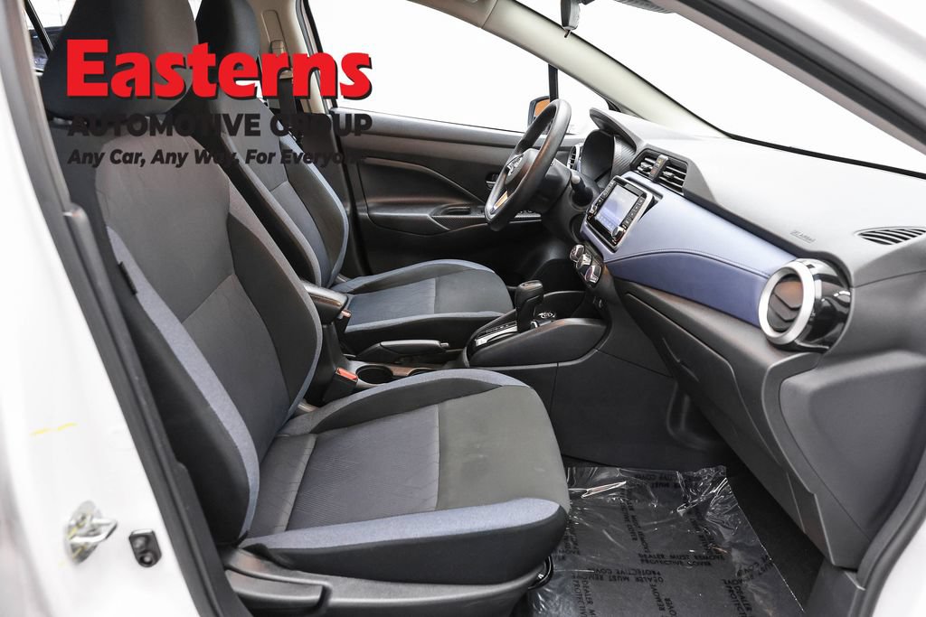 Used 2024 Nissan Versa SV FWD image 26