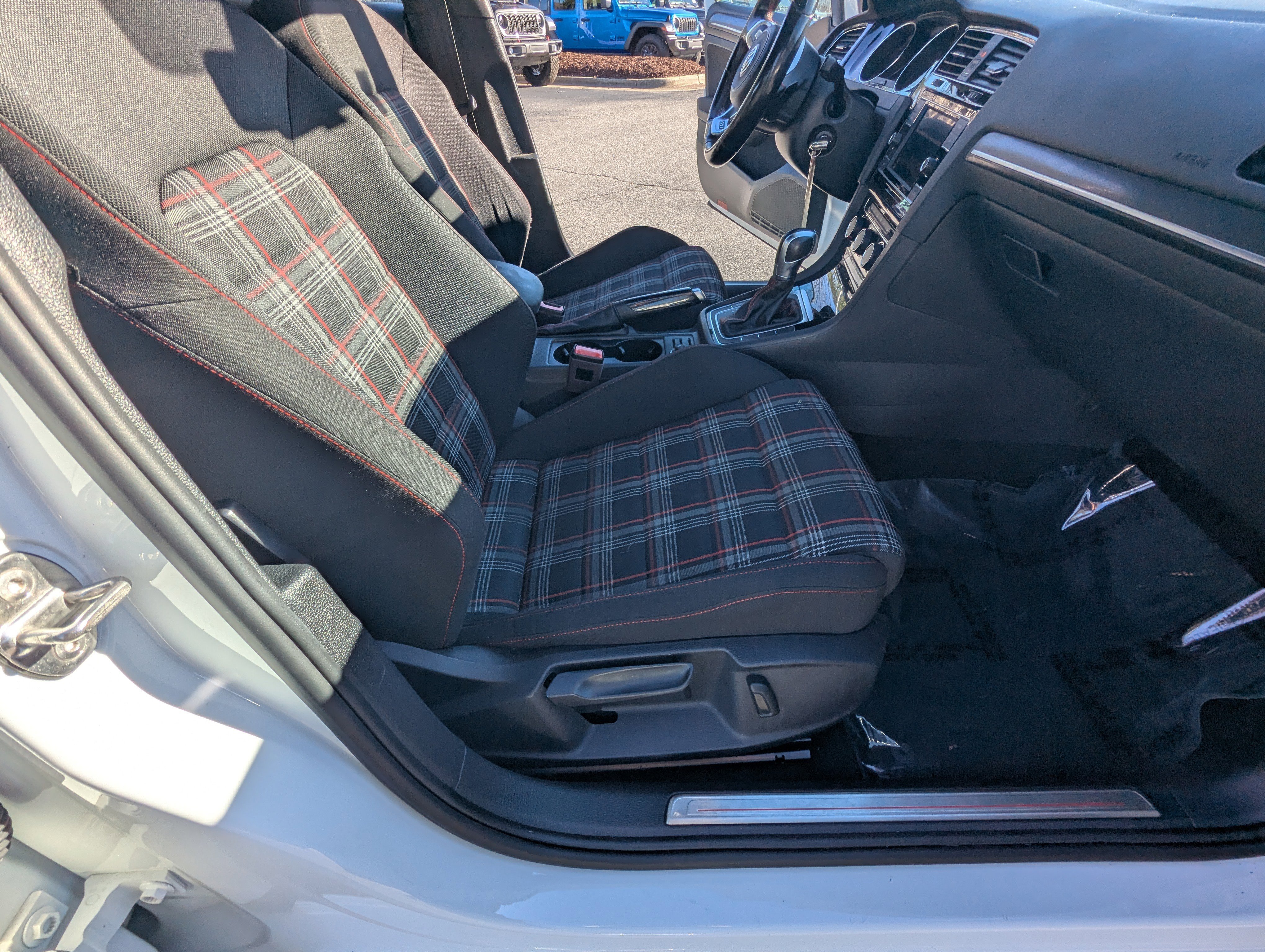 Used 2018 Volkswagen GTI S image 13