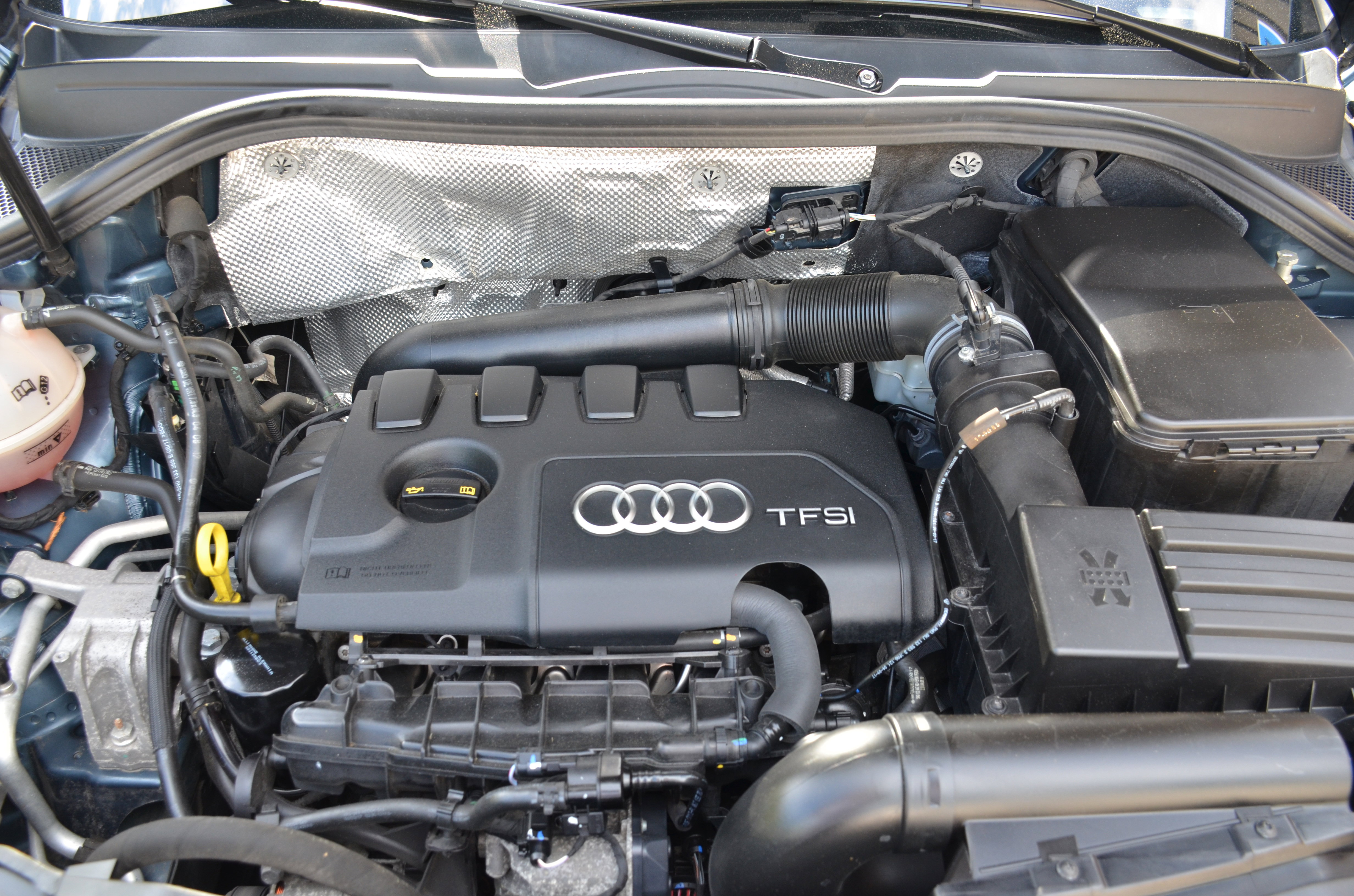 Used 2018 Audi Q3 2.0T Premium Plus w/ Premium Plus Package AWD/4WD image 22