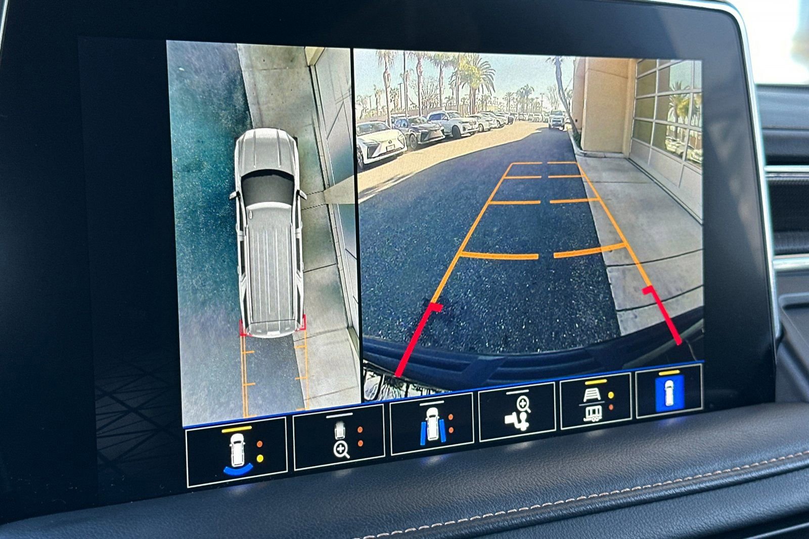 Certified 2024 GMC Yukon AT4 w/ AT4 Premium Plus Package image 21