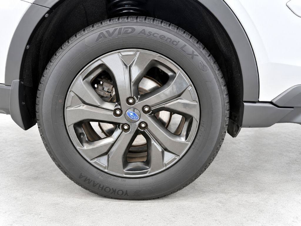 Used 2020 Subaru Outback Onyx Edition XT AWD/4WD image 31