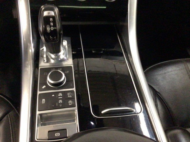 Used 2016 Land Rover Range Rover Sport HSE image 11