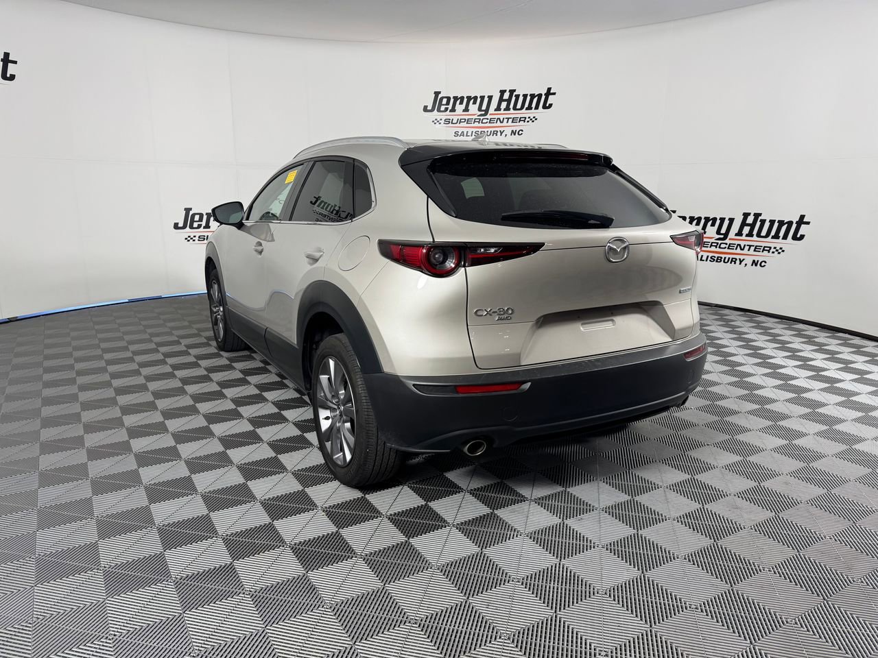 Used 2024 MAZDA CX-30 AWD 2.5 S w/ Premium Package image 9
