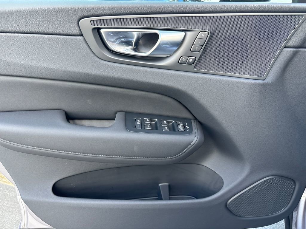 New 2026 Volvo XC60 B5 Core image 7