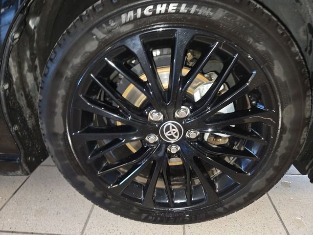 Used 2020 Toyota Camry SE image 10