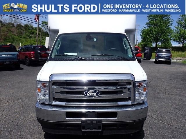 New 2027 Ford E-450 and Econoline 450 Super Duty w/ Power Equipment Group RWD image 15