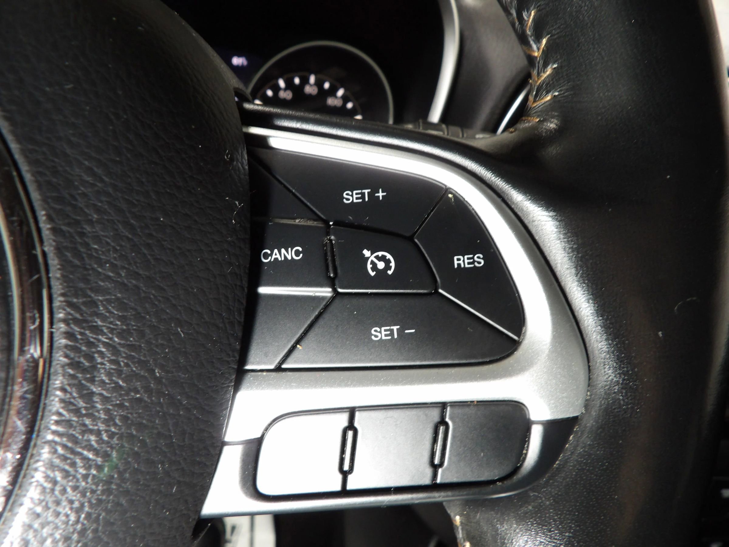 Used 2020 Jeep Compass Limited FWD image 17
