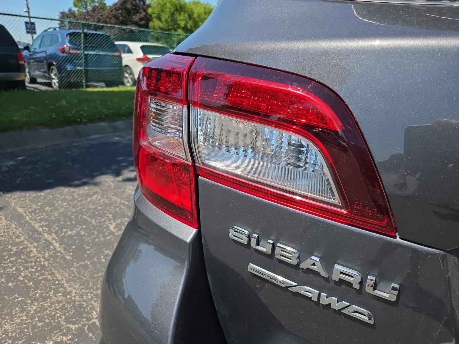 Used 2018 Subaru Outback 2.5i Limited AWD/4WD image 10