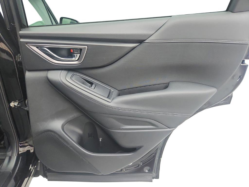 Used 2022 Subaru Forester Premium image 27