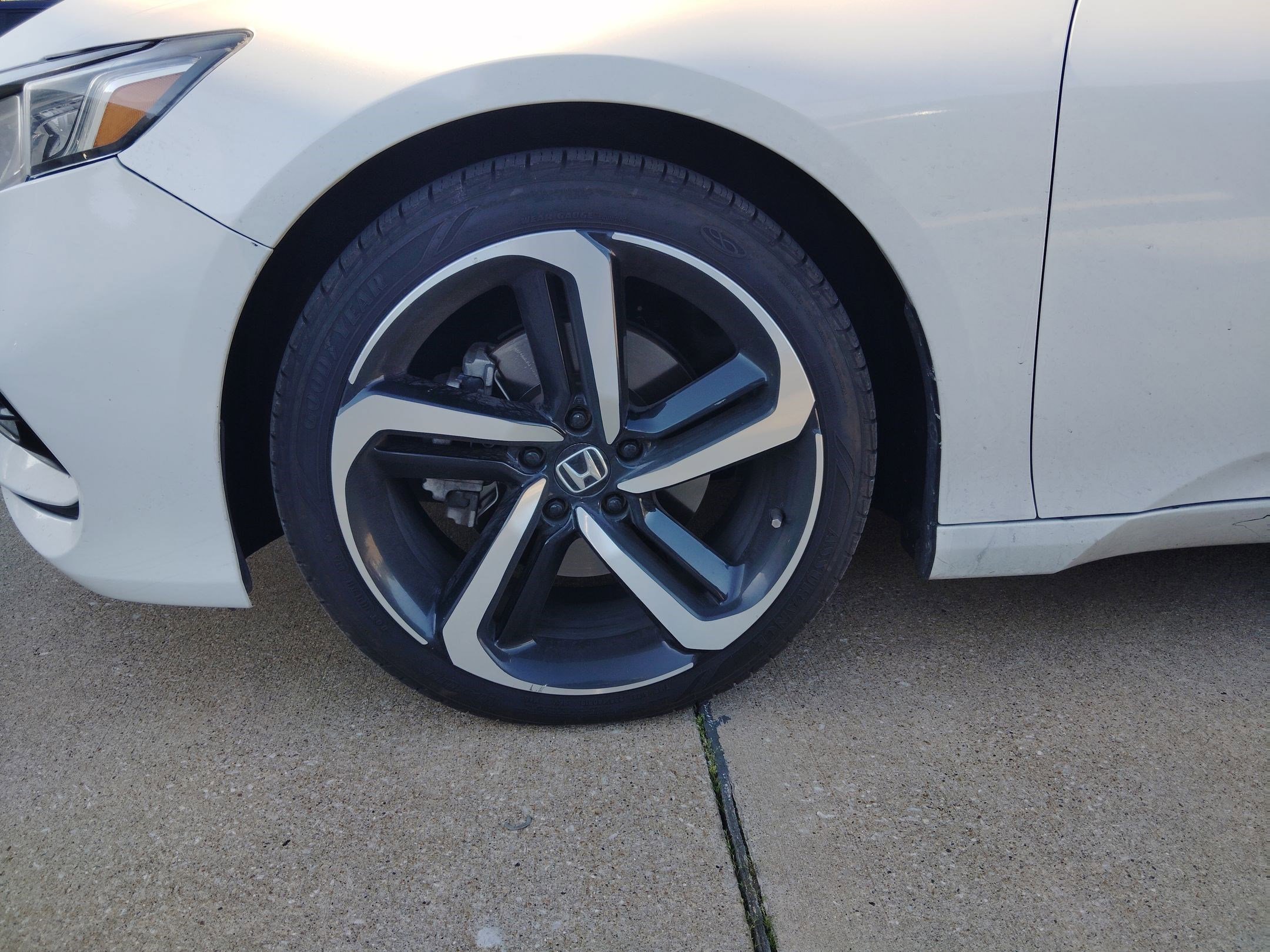 Certified 2020 Honda Accord Sport image 8