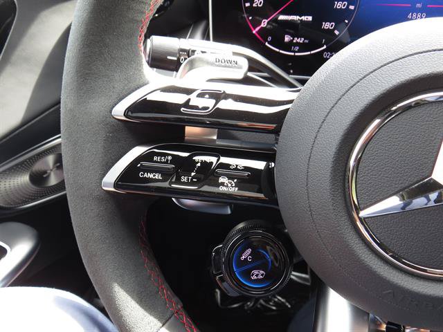 Used 2025 Mercedes-Benz GLC 43 AMG 4MATIC image 13