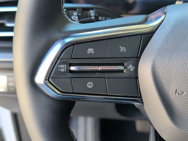 New 2026 Chevrolet Traverse LT w/ Driver Confidence Package image 21