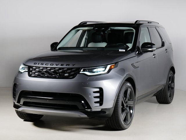 New 2026 Land Rover Discovery Dynamic SE