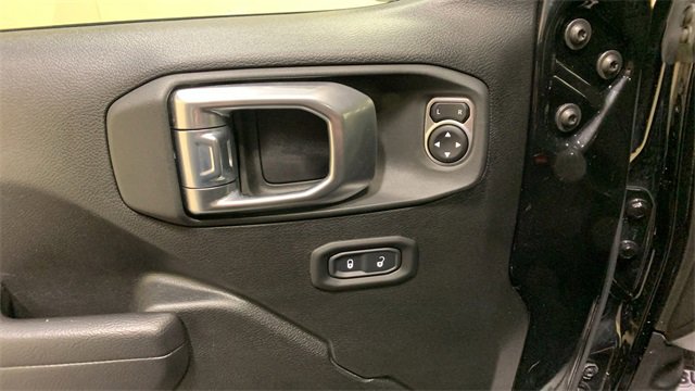 Used 2022 Jeep Wrangler Unlimited Sport image 24