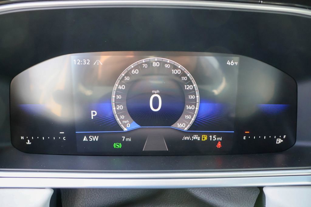 New 2025 Volkswagen Taos SE image 27