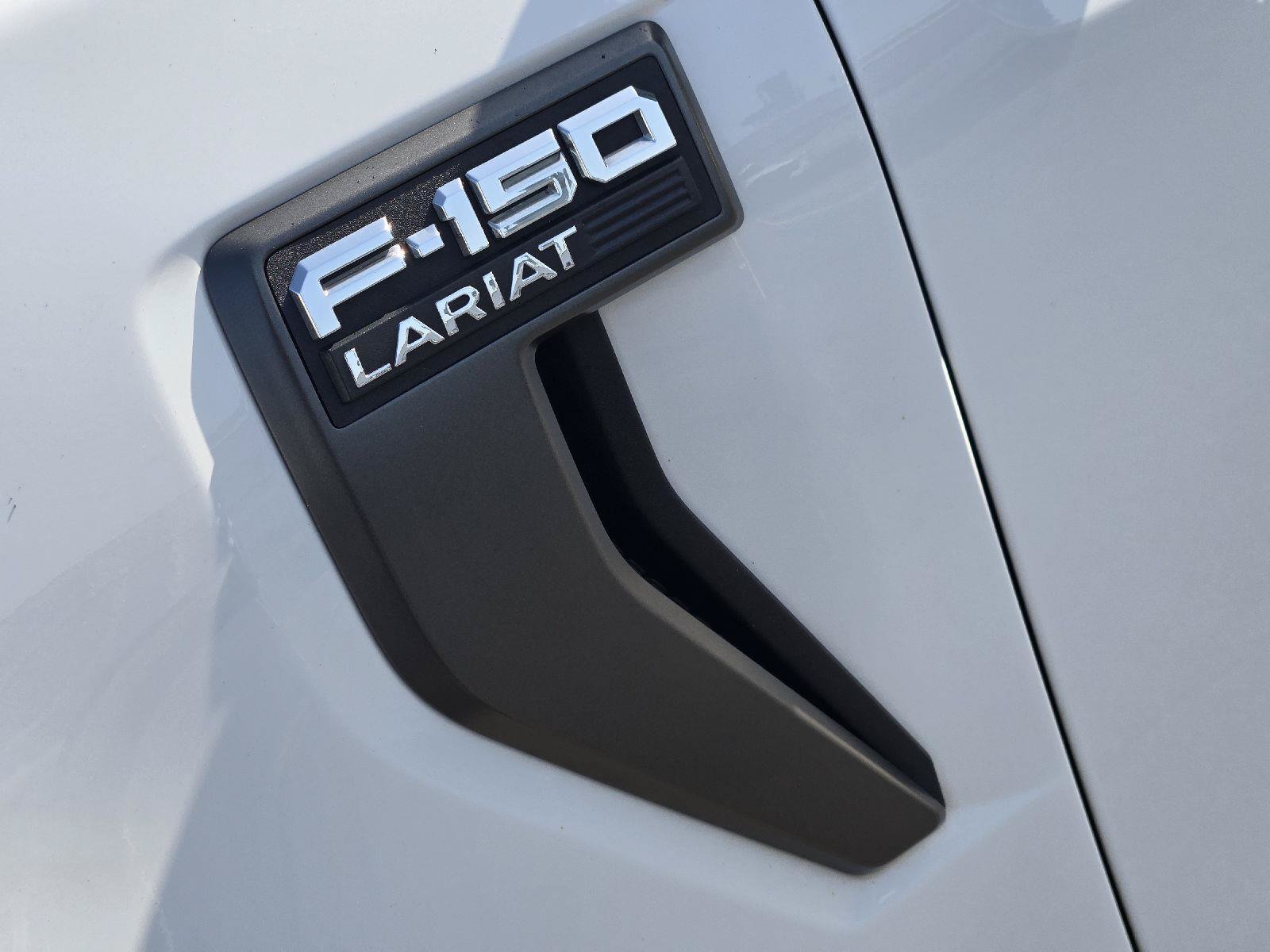 Used 2021 Ford F150 Lariat w/ Equipment Group 502A High AWD/4WD image 12