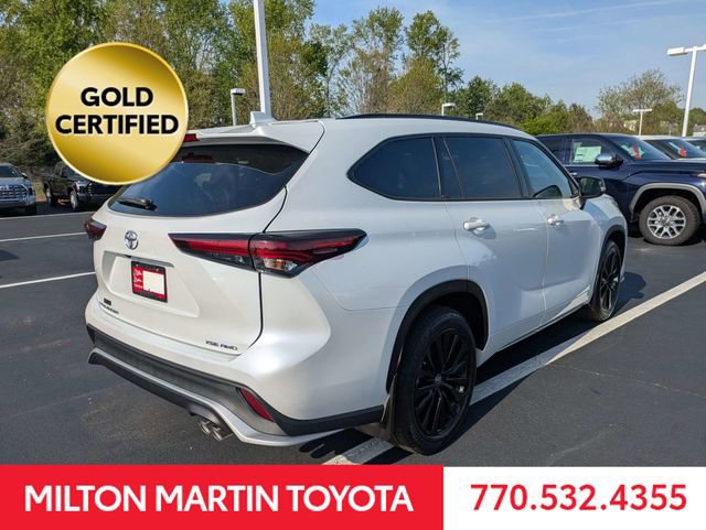 Certified 2025 Toyota Highlander XSE AWD/4WD image 4