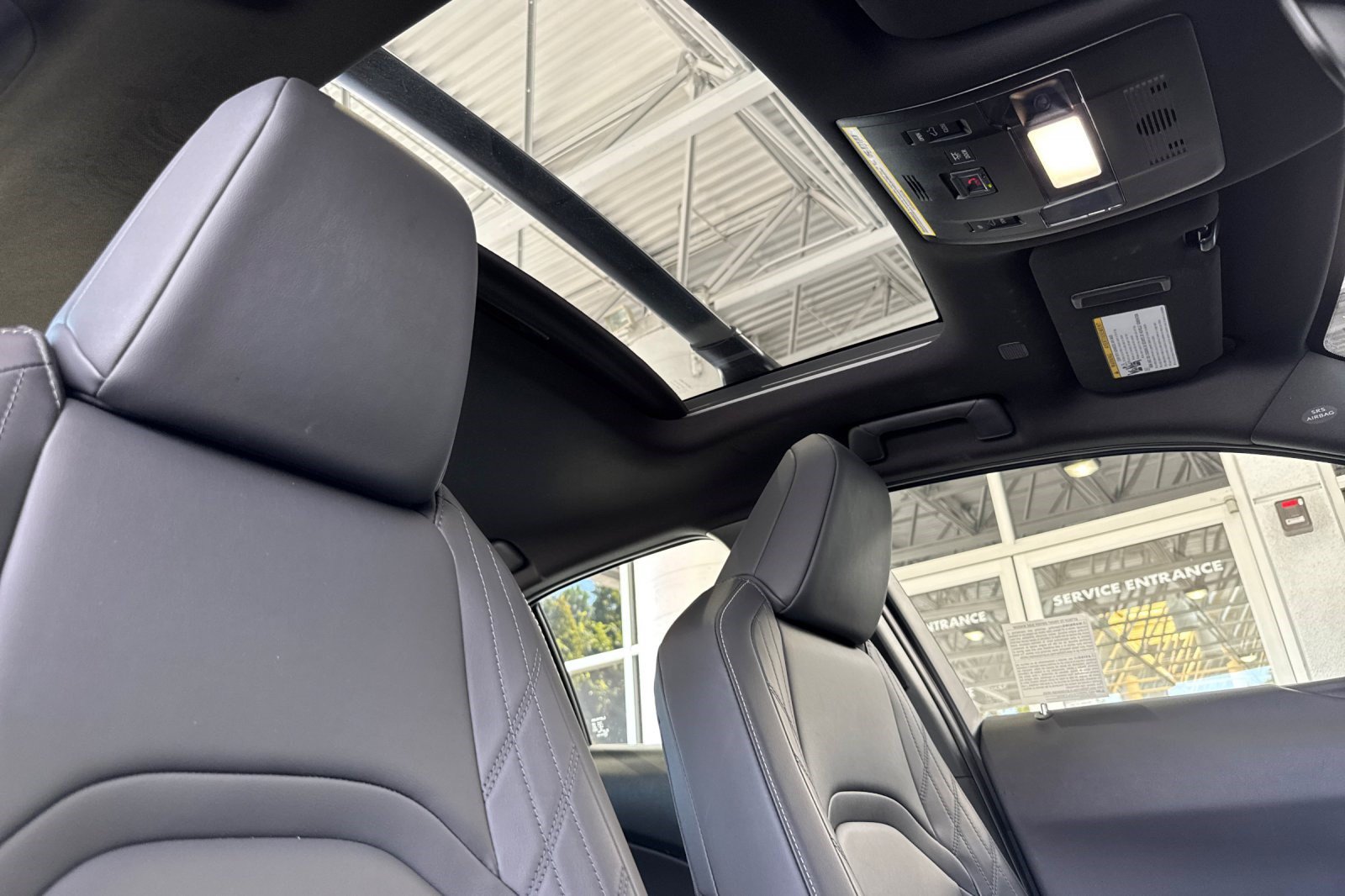 Certified 2025 Lexus UX 300h FWD w/ Accessory Package (Z2) image 21