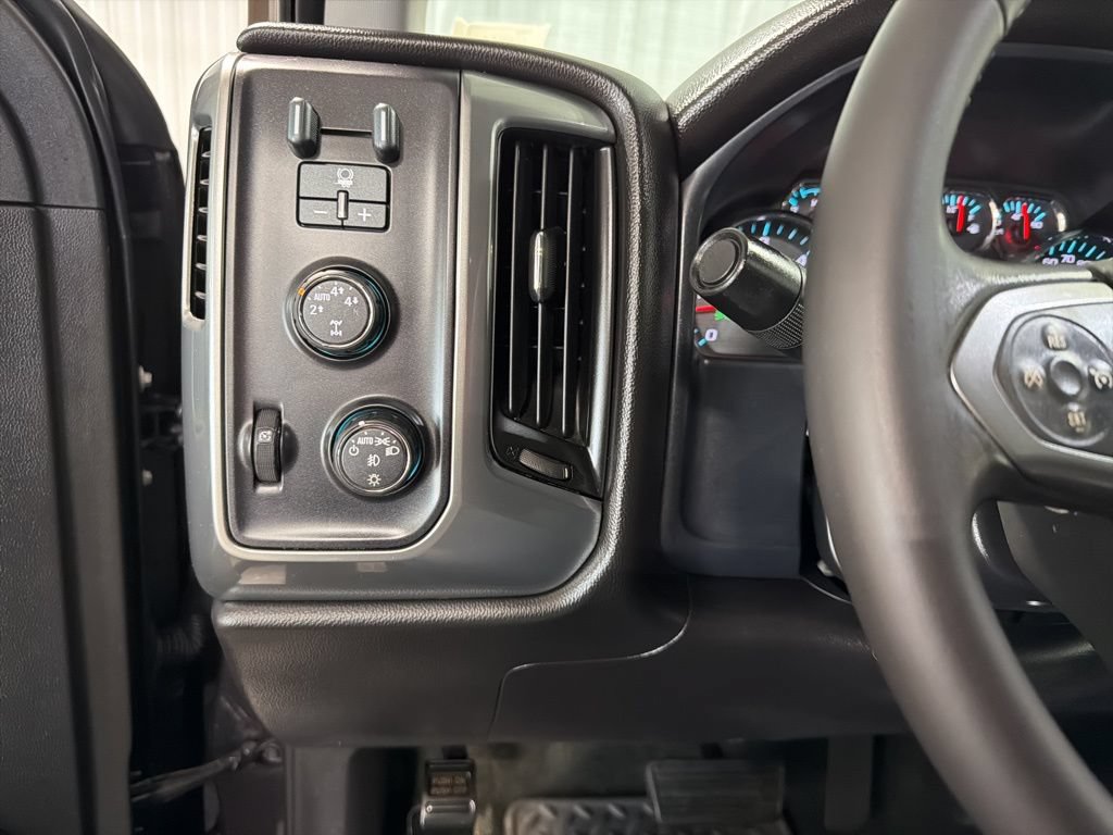 Used 2014 Chevrolet Silverado 1500 LT w/ All Star Edition AWD/4WD image 31