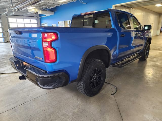 Used 2023 Chevrolet Silverado 1500 ZR2 w/ Technology Package AWD/4WD image 4
