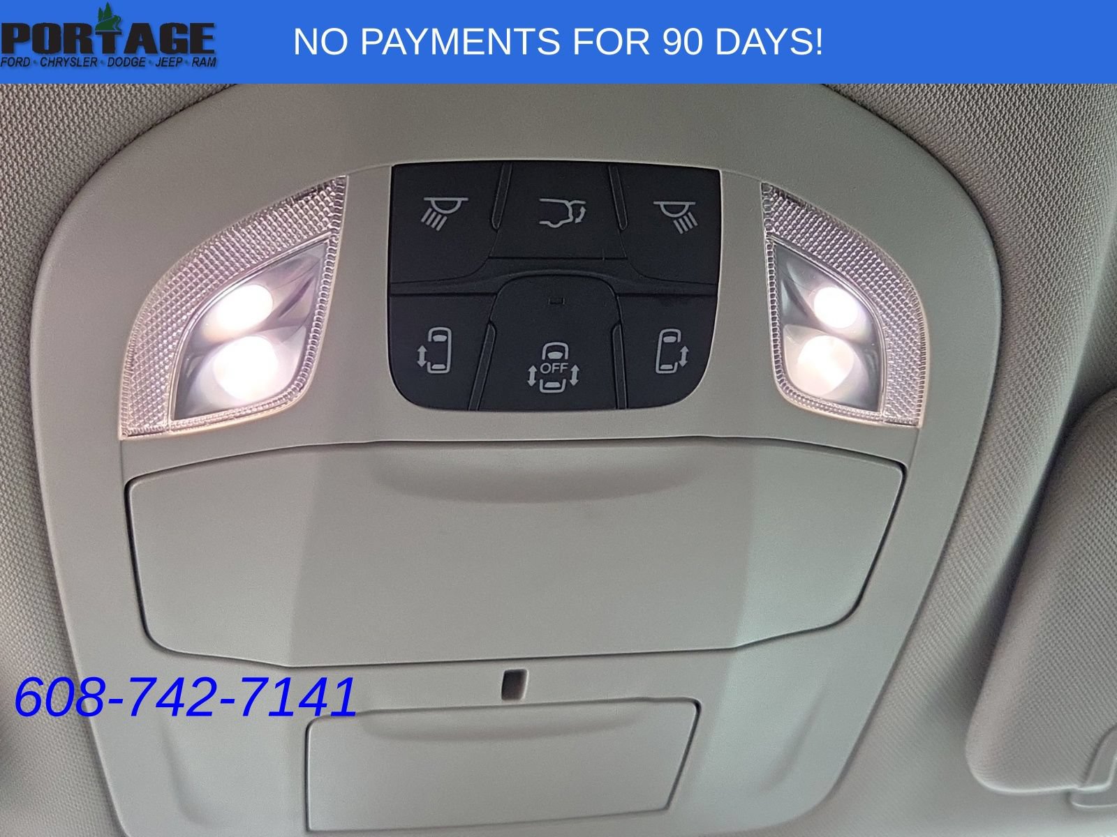 Used 2023 Chrysler Pacifica Touring-L FWD image 22