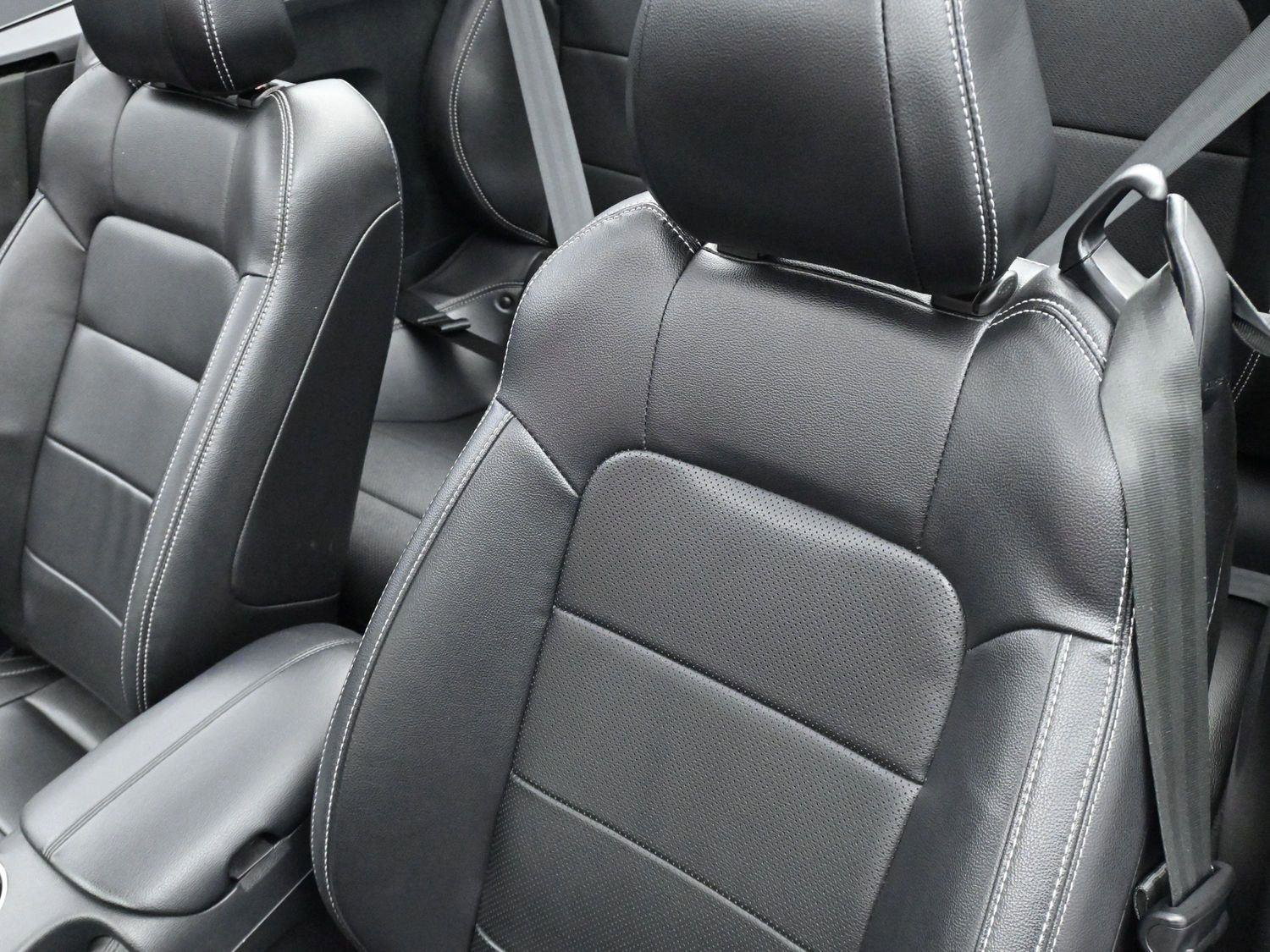 Used 2023 Ford Mustang Premium image 15