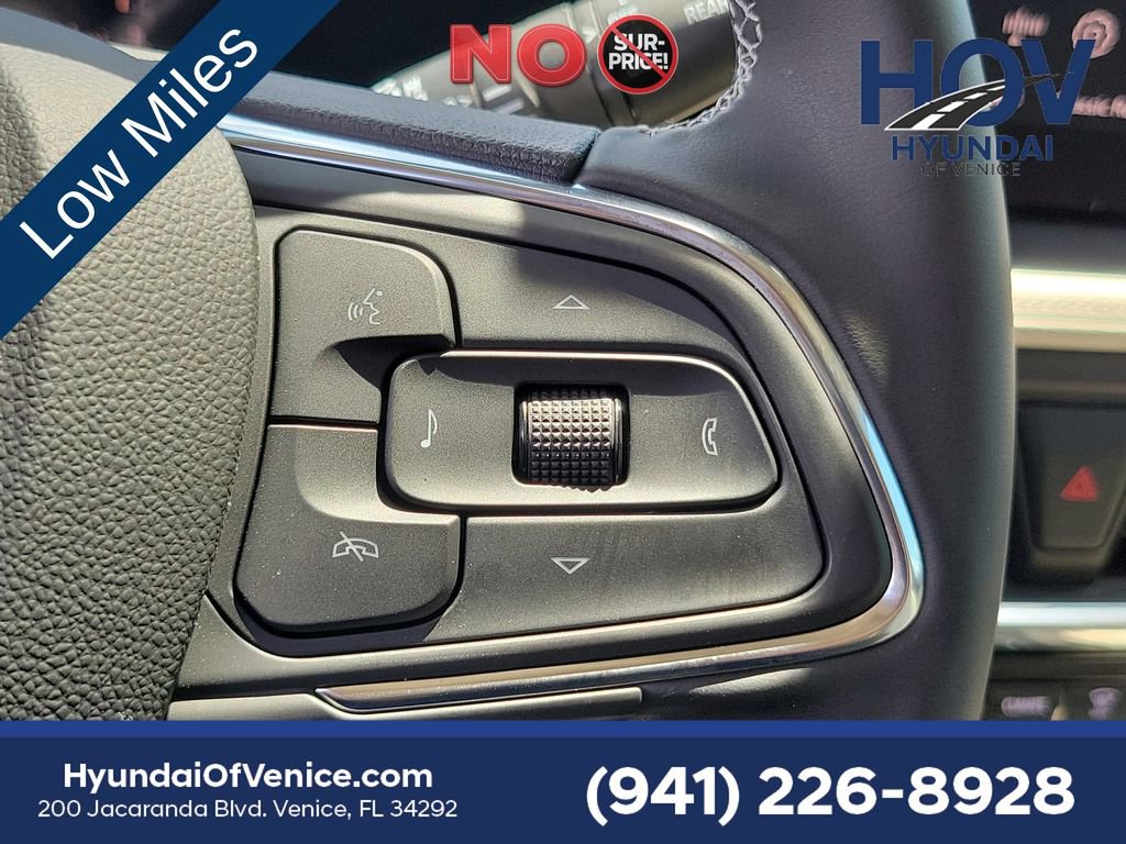 Used 2026 Buick Encore GX Avenir w/ Avenir Technology Package FWD image 32