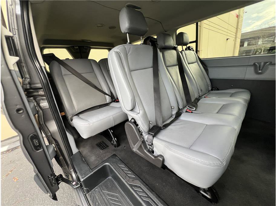 Used 2015 Ford Transit 150 XLT RWD image 20