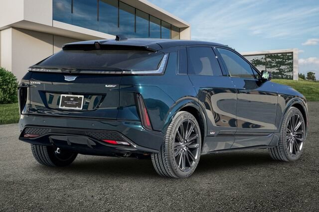 New 2026 Cadillac Lyriq V image 4