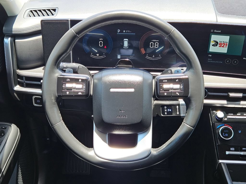 Used 2025 Hyundai Santa Fe SEL FWD image 16