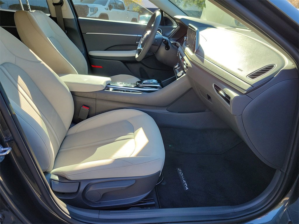 Used 2023 Hyundai Sonata SEL w/ Cargo Package image 37