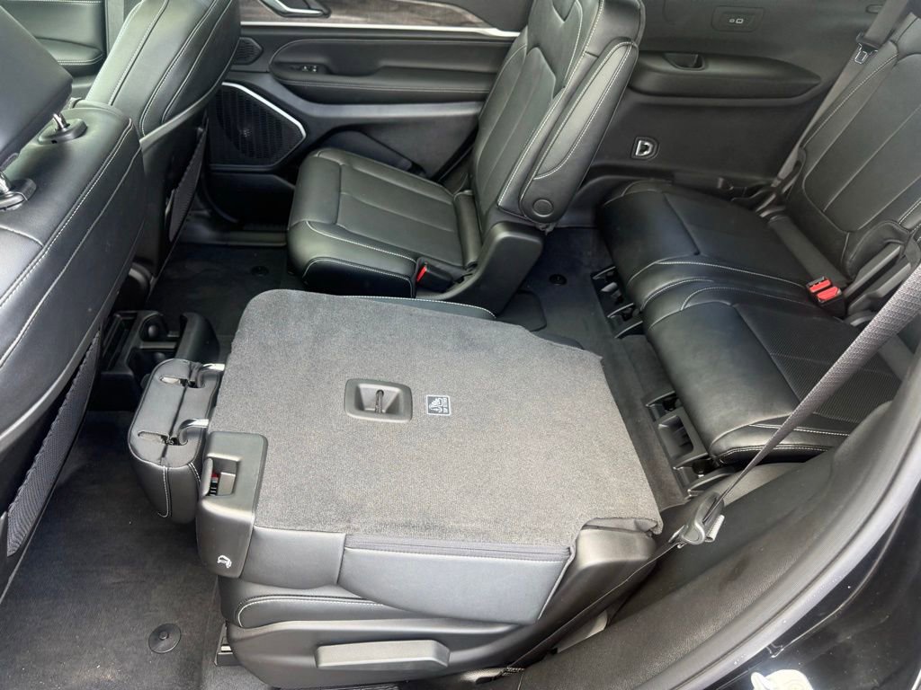 New 2026 Jeep Grand Cherokee L Limited AWD/4WD image 34