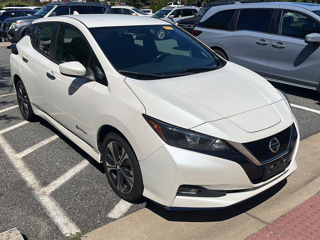 Used 2019 Nissan Leaf SV Plus w/ SV All Weather Package FWD image 2