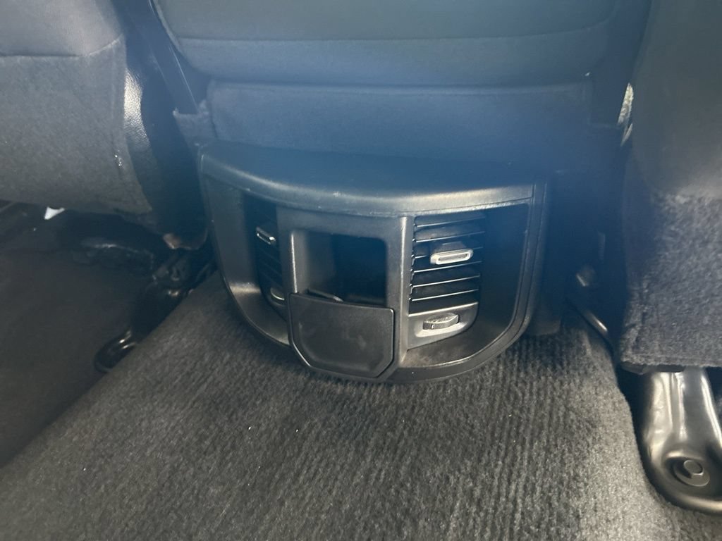 Used 2025 RAM 2500 Big Horn AWD/4WD image 38