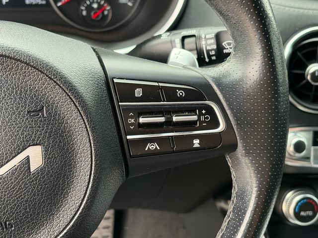 Used 2022 Kia Stinger GT2 RWD image 23